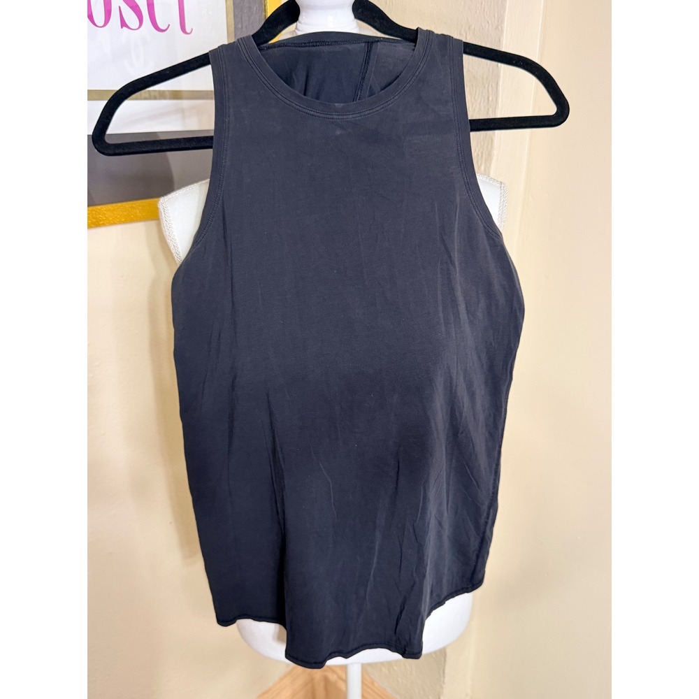 Lululemon Essential Tank Top Black Racerback Tulip Back Activewear Womens